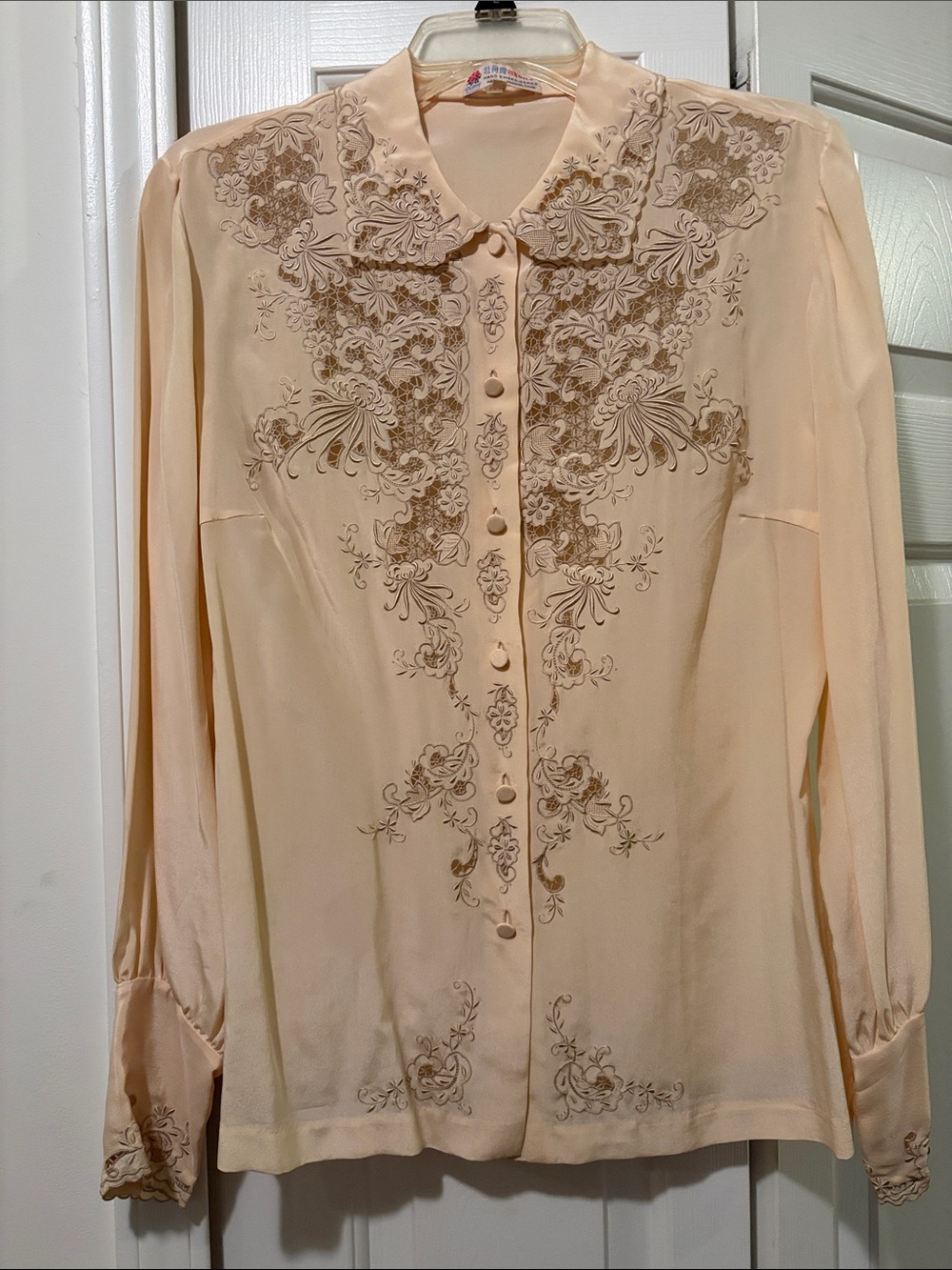 Vintage 1950’s Peony Silk blouse embroidered size L